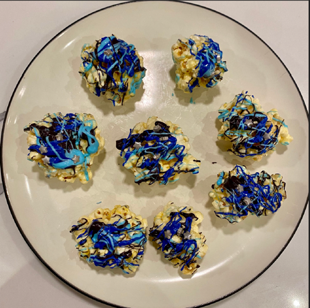 popcorn balls with blue chocolate